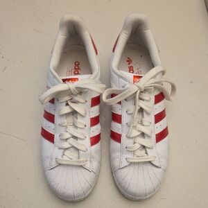 Adidas Superstar Classic White and Red Stripe Sz 9